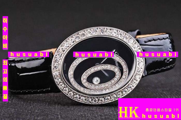 ĵ ڽð Replica Chopard Japanese Quartz MOVEMENT Polished Case Oval shaped Diamond Bezel Black Bracelet Women. sa-17