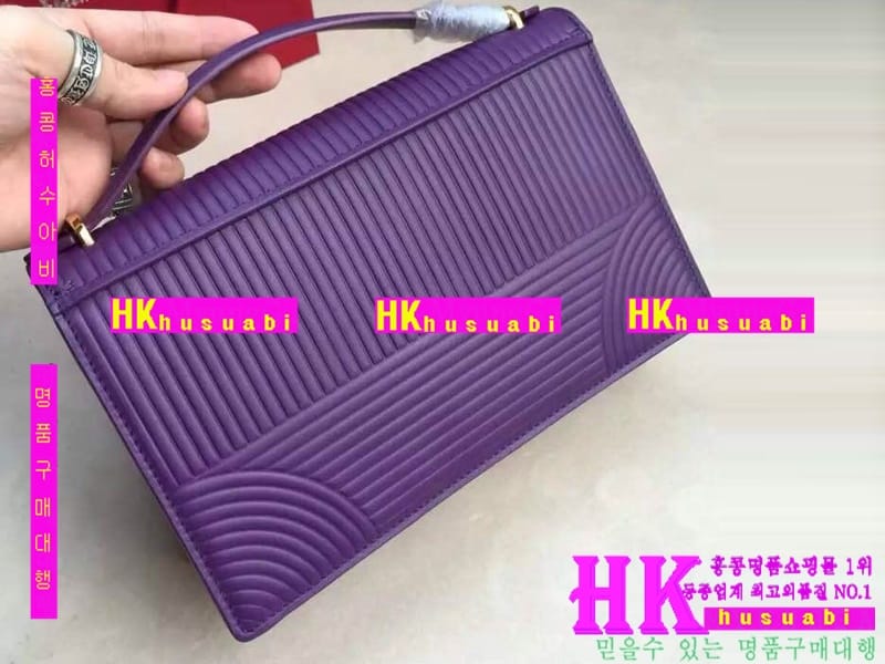 �ڹ̷��ޡ� NEW ��󰡸� ������ ũ�ν��� PE170504-28