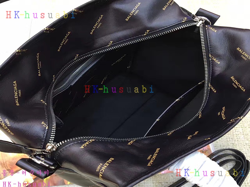 NEW �߷��þư� �Ż� ũ�ν���BA443096