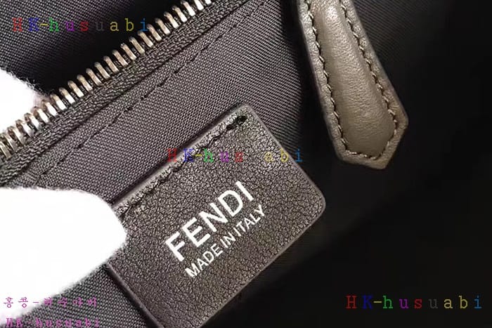 �ڹ̷��ޡ� ��� �Ż� ũ�ν��� FD2636
