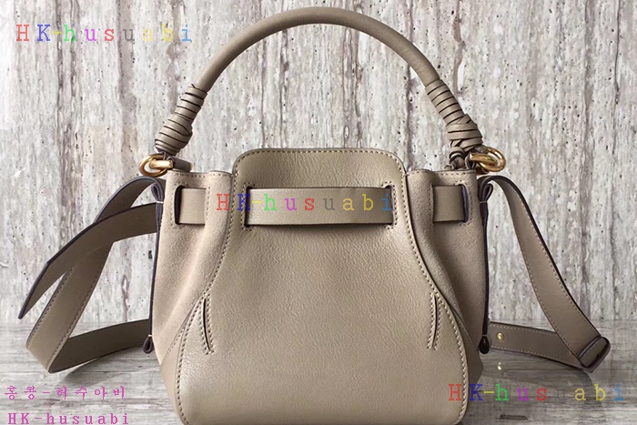 �ڹ̷��ޡڲ��ο� �Ż� ũ�ν��� C 03374-2