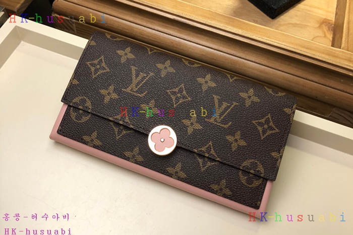 �ڹ̷��ޡ�  ���̺��� ����Ʈ ������ M64585-3