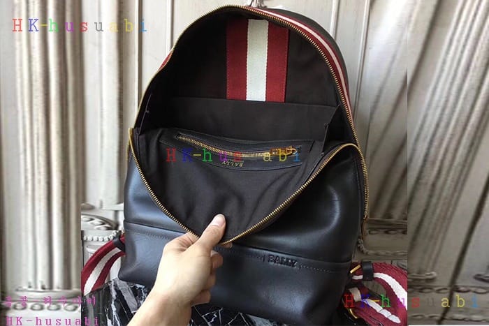 �ڹ̷��ޡ� �߸� �Ż� ���� BL366950