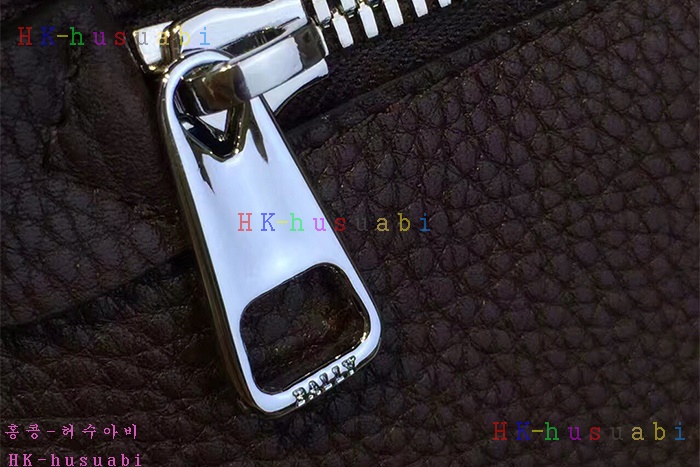 �ڹ̷��ޡ� �߸� �Ż� �������� BL980340