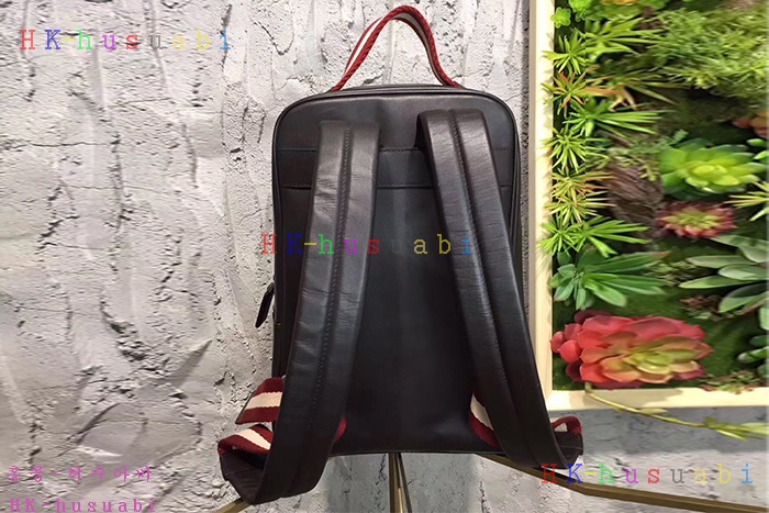 �ڹ̷��ޡ� �߸� �Ż� ���� BL366954