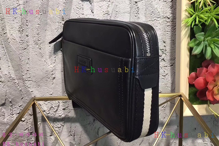 �ڹ̷��ޡ� �߸� ������ Ŭ��ġ�� BL480170