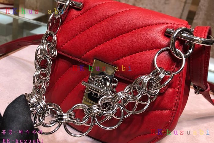 �ڹ̷��ޡ� 2018SS���ο� ������� �̴� ũ�ν��� CL 45540-4