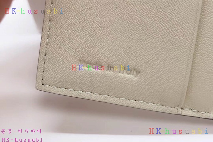 �ڹ̷��ޡ� ������ �ΰ� ������ ��� ������ CL 247701-4