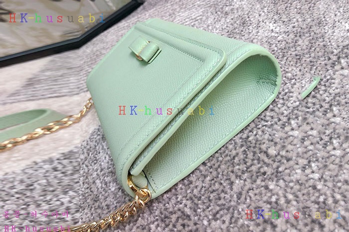 �ڹ̷��ޡ� �䷹���� �ٶ� ü�� �����  P 22C940-4