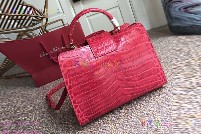 �ڹ̷��ޡ� �䷹���� THEA ��Ʈ��  P 21G596-2