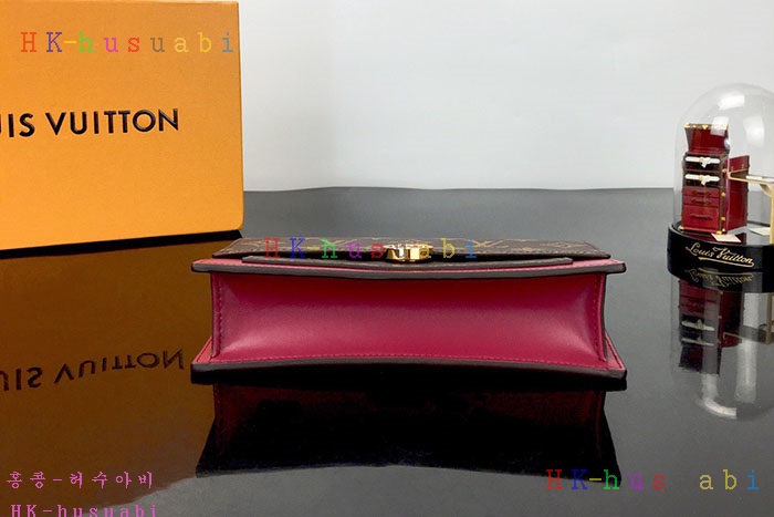 �ڹ̷��ޡ� ���̺��� �÷θ� ü�� ���� LV M67405-2