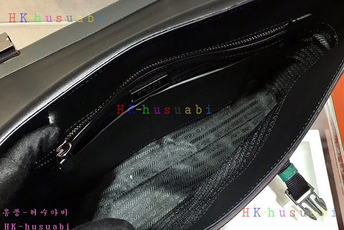 �ڹ̷��ޡ� ����� ���ǾƳ� �޽��� P 2VD018