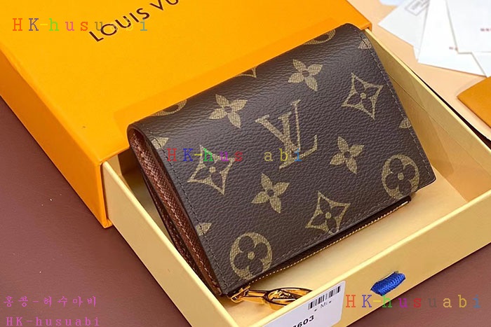 �ڹ̷��ޡڷ��̺��� ���� ���� M83605-2
