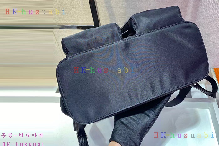 �ڹ̷��ޡ������ �ﰢ�ΰ� ���Ϸ� ����   1BZ070